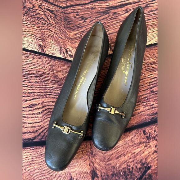 ‎Salvatore Ferragamo Heels Size 7.5 - Picture 11 of 11